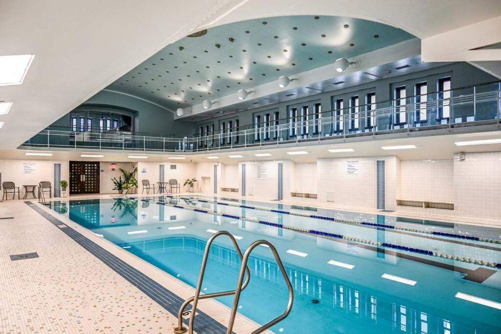 2Br Unit With Game Machine With Pool And Gym Access-602 Apartment Cleveland Luaran gambar